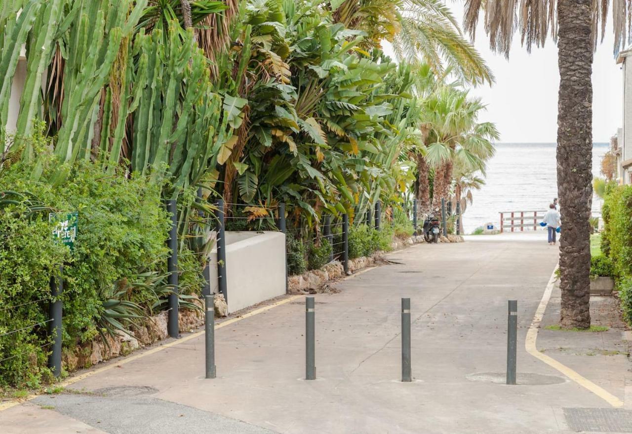 Playa Sin Aglomeraciones, Tarifas Especiales Cerca De Puerto Banús Estepona